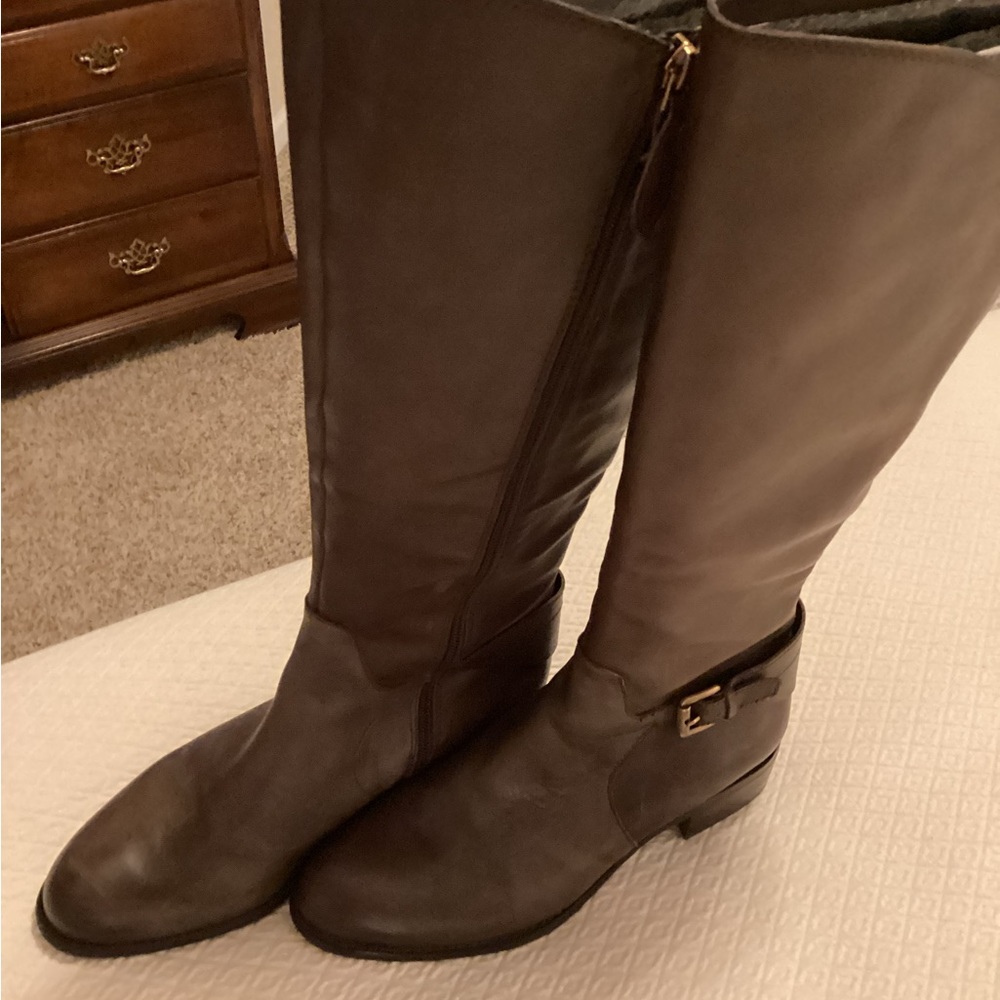 Franco Sarto the Artist’s Collection  Knee Boots